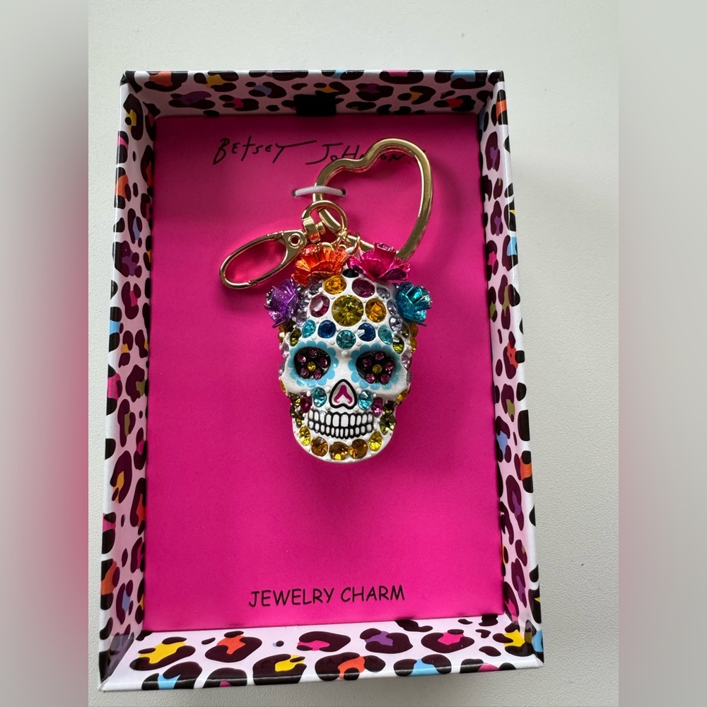 Betsey Johnson Rhinestone Skull Keychain Fob Key Chain Purse Charm